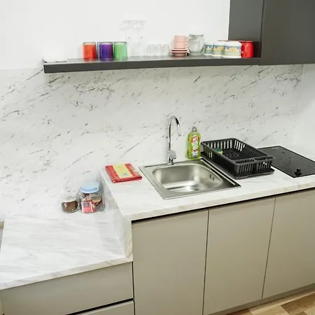 Apartment Nacional 3 *